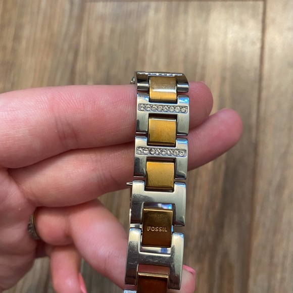 Fossil watch. - Picture 2 of 4